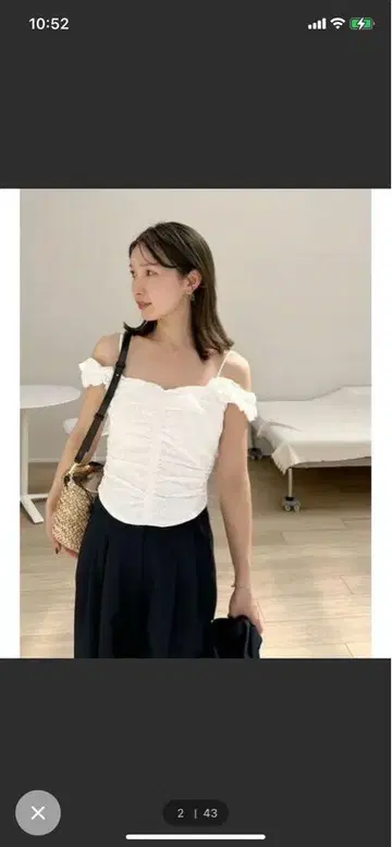 snidel 디자인 퍼프 슬리브 블라우스