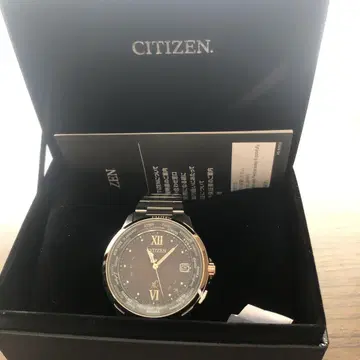 CITIZEN XC 블랙 다이얼 시계