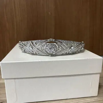 Love Tiara 티아라 클래시컬 결혼식 지르코니아