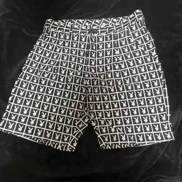 플레이보이 하프 팬츠 JOYRICH