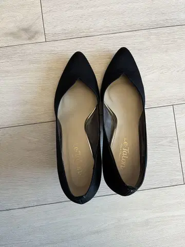 블랙 스틸레토 힐 24.5cm