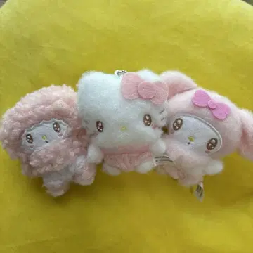 산리오 캐릭터즈 봉제 인형 공 체인 3개