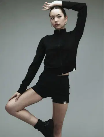 미사용 GLOWNY G CLASSIC RIB SHORTS M 사이즈