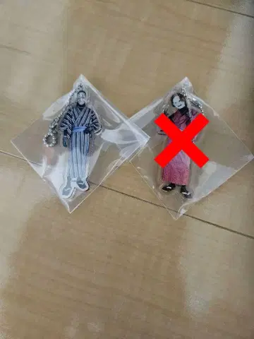 O-MENZ 아크릴 키링 구마토리 아가타