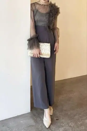 러그 문 드레스 콤비네존