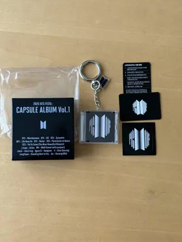 BTS CAPSULE ALBUM Vol.1 키링 포함