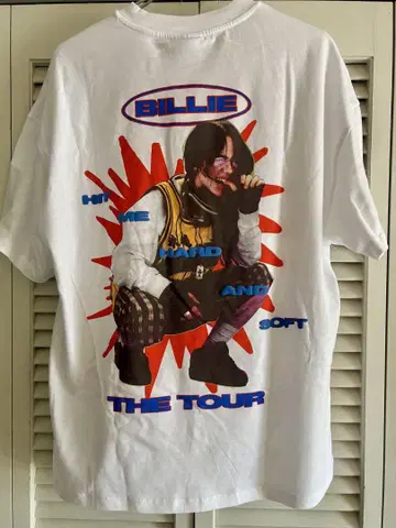 일본 미판매 Billie Eilish 투어 티셔츠 Bershka