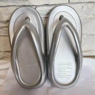 TAW&TOE ZEROVITY 리커버리 샌들 실버 XXS