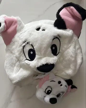 디즈니 101마리 강아지 팬 캡과 패스 케이스 여권 케이스