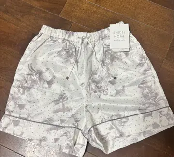 SNIDEL HOME 꽃무늬 숏팬츠 프리 사이즈