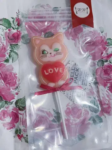 titi 핸드메이드 브로치