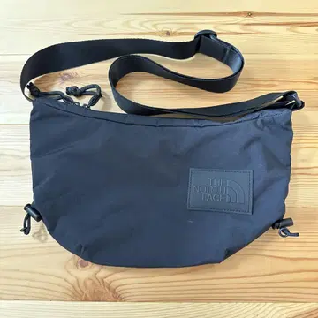 THE NORTH FACE 블랙 사코슈