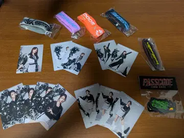 PassCode 트레이딩 카드 12장, 러버 밴드 등 잡화 6종