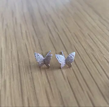 k10 버터플라이 귀걸이