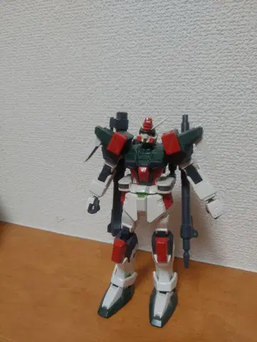 1/144 HG 버스터 건담 완제품 상품 동시 300엔 할인