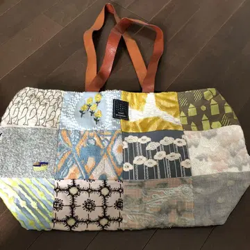 미나 페르호넨 piece bag