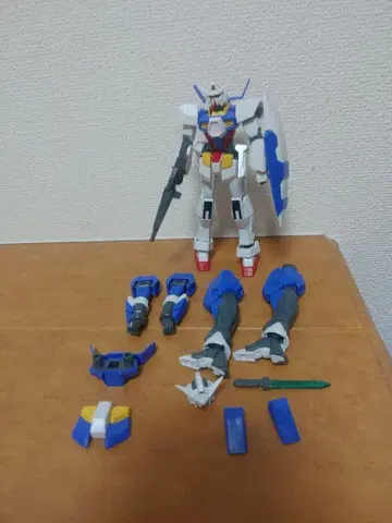 1/144 HG 건담 AGE1 정크 완제품 상품 동시 300엔 할인