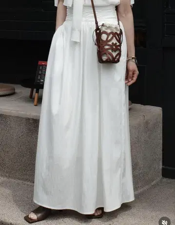 Na.e 나에 Tuck Gather Skirt 턱 개더 스커트