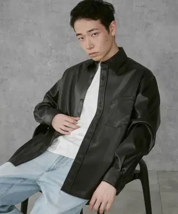 the standard 가죽 셔츠