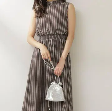 NATURAL BEAUTY BASIC 스트라이프 축구 원피스