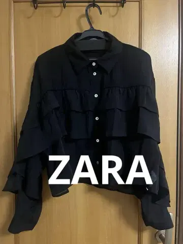 [USED] 자라 / 블랙 / 겉옷 / 짧은 기장