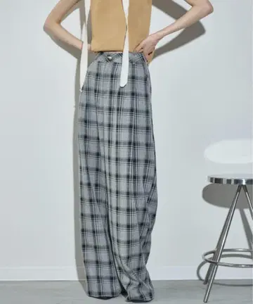 THE YOn 체크 턱 와이드 팬츠 S 사이즈