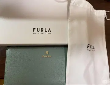 훌라 지퍼 장지갑 XL 까멜리아 미네랄 그린 WP00322