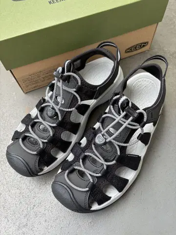 KEEN 킨 아스토리아 허리 샌들 25.5 여성용