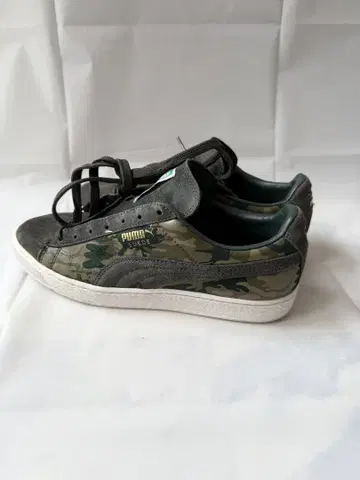Puma 카모플라쥬 스니커즈 25.5cm