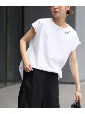 JOURNAL STANDARD relume 자수 로고 프렌치 TEE