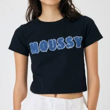 MOUSSY (마우지) PATCH DENIM MOUSSY TINY 티셔츠