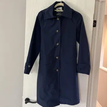 AIGLE GORE-TEX 후드 부착 코트 네이비