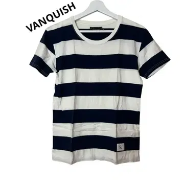 네이비와 화이트 스트라이프 티셔츠 M 사이즈 vanquish 남성용