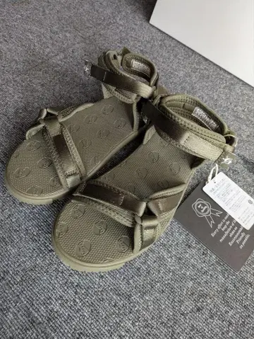 샤카 샌들 24cm