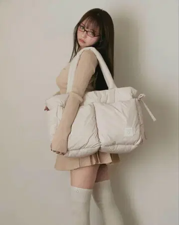 정품 andmary mary quilting bag white