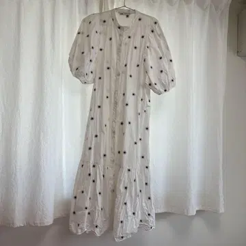 ZARA 자수 화이트 맥시 원피스 롱 꽃무늬