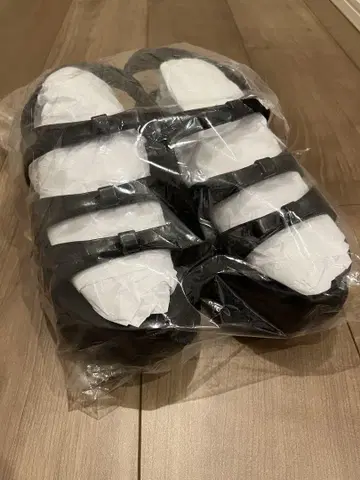 디즈니 시마무라 치하루 콜라보 샌들 안나 L 사이즈