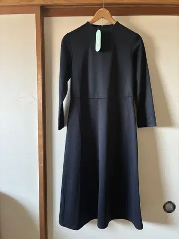 새상품 DHC 블랙 원피스