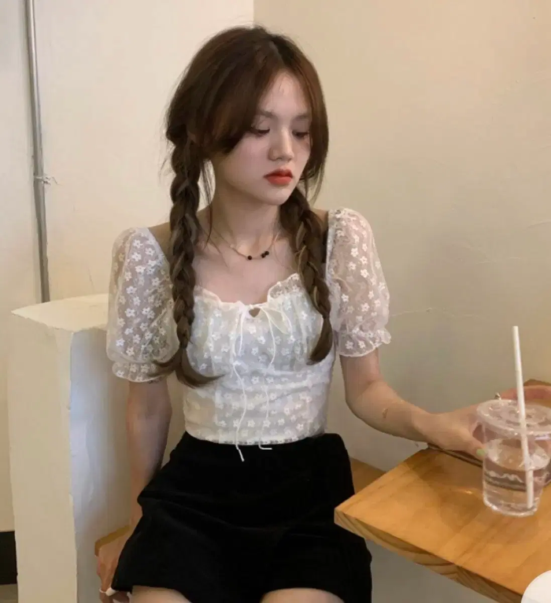 Avely Bonbon Flower Dot Shirring Lay Lace Short Sleeve Ribbon Puff Blouse