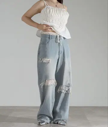 라이트 블루 데미지 데님 팬츠