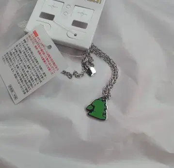아베일 컬러풀 피치 자파파 목걸이 미사용 새상품