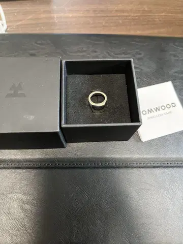 톰 우드 Oval open sterling silver ring