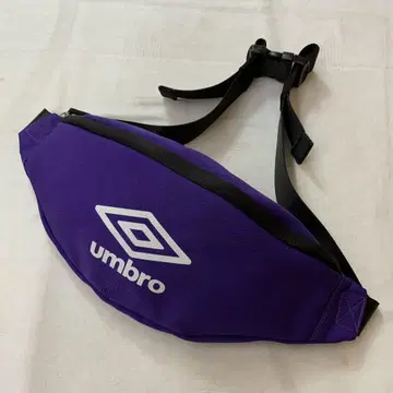 엄브로 웨스트 파우치 바디백 유니섹스