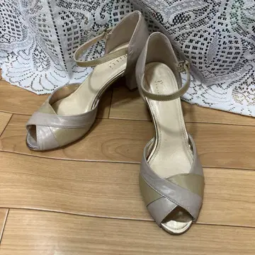 pitti 베이지 오픈토 힐 다이마루 23cm