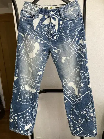 XLARGE 스폰지밥 데님 팬츠