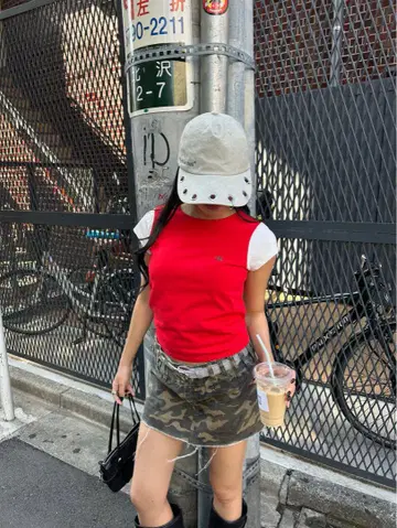 HTH Switching Tee 빨간색 반팔 티셔츠