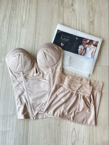 브라이덜 이너 E65 bride bloom