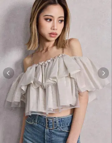 체인 티어드 블라우스