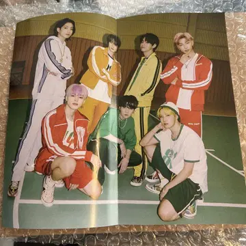 2025 BTS FESTA CAPSULE ALBUM 혜택 포스터