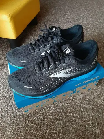 BROOKS 브룩스 고스트 13 러닝화
